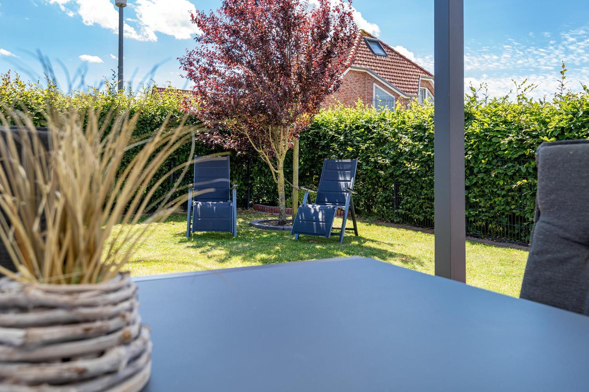 Deichblick Villa Greetsiel Exterior foto
